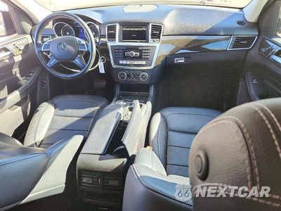 Zdjęcie 8 z 14 samochodu: 2015 MERCEDES-BENZ ML 350 4MATIC VIN:4JGDA5HB2FA552518 - miniatura