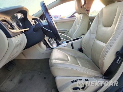 Zdjęcie 7 z 12 samochodu: 2013 VOLVO S60 T5 VIN:YV1612FH8D2198122 - miniatura