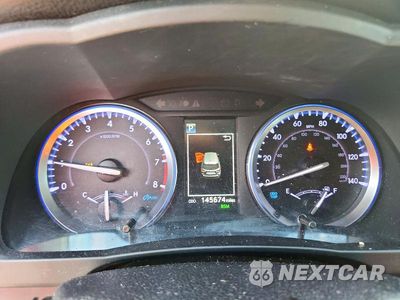 Zdjęcie 9 z 13 samochodu: 2019 TOYOTA HIGHLANDER XLE VIN:5TDKZRFH7KS332470 - miniatura
