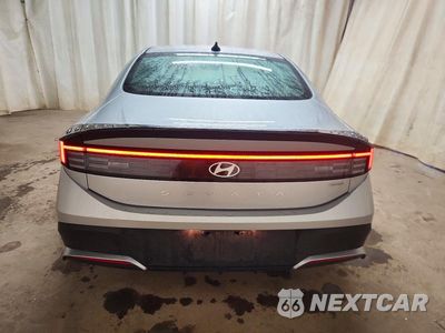 Zdjęcie 6 z 12 samochodu: 2026 HYUNDAI SONATA HYBRID BLUE VIN:KMHL24JJ5TA171195 - miniatura