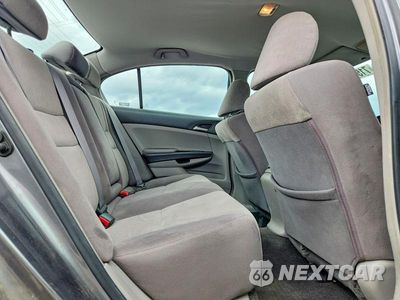 Zdjęcie 10 z 12 samochodu: 2009 HONDA ACCORD LX VIN:1HGCP26329A054012 - miniatura