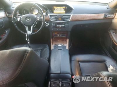 Zdjęcie 8 z 12 samochodu: 2012 MERCEDES-BENZ E 350 4MATIC VIN:WDDHF8JB1CA655398 - miniatura