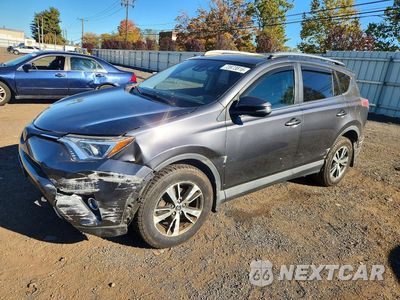 2017 TOYOTA RAV4 XLE JTMRFREV7HD215958 - główne zdjęcie licytacji z USA - miniatura