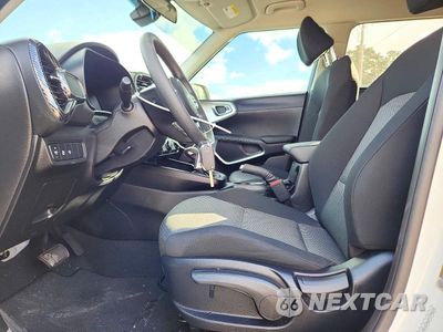 Zdjęcie 7 z 13 samochodu: 2025 KIA SOUL LX VIN:KNDJ23AU0S7938124 - miniatura