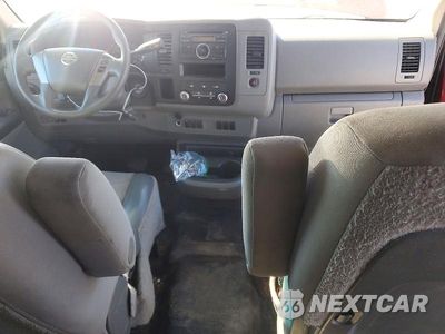 Zdjęcie 8 z 13 samochodu: 2016 NISSAN NV 3500 HD S VIN:5BZBF0AA0GN853395 - miniatura