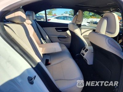 Zdjęcie 10 z 12 samochodu: 2024 MERCEDES-BENZ C 300 4MATIC VIN:W1KAF4HB5RR164326 - miniatura