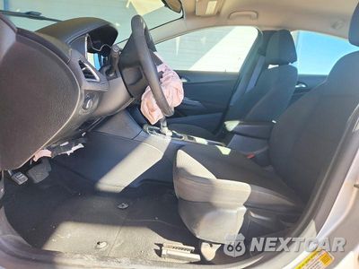 Zdjęcie 7 z 12 samochodu: 2017 CHEVROLET CRUZE LS VIN:1G1BC5SM9H7119822 - miniatura
