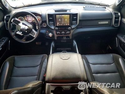 Zdjęcie 8 z 13 samochodu: 2024 RAM 1500 LARAMIE VIN:1C6RREJTXRN220109 - miniatura