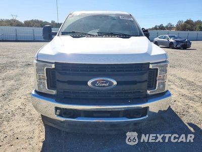 Piąte zdjęcie samochodu w środku: 2017 FORD F250 SUPER DUTY VIN:1FT7W2BT4HED77171 - miniatura
