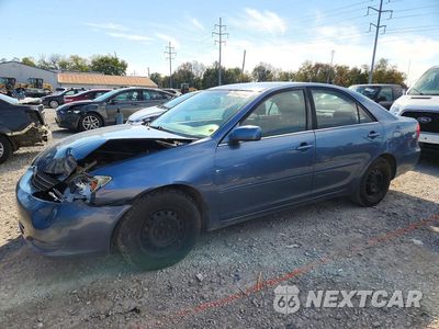 2004 TOYOTA CAMRY LE 4T1BE32K34U927692 - główne zdjęcie licytacji z USA - miniatura