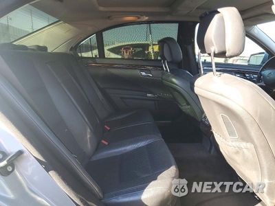 Zdjęcie 10 z 12 samochodu: 2012 MERCEDES-BENZ S 550 VIN:WDDNG7DB8CA452269 - miniatura