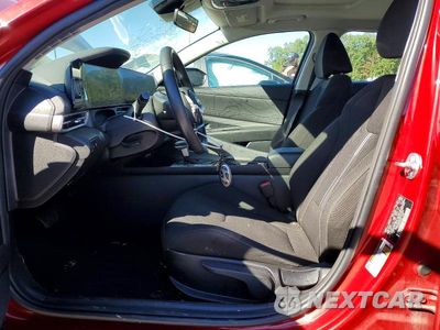 Zdjęcie 7 z 13 samochodu: 2025 HYUNDAI ELANTRA SEL VIN:KMHLS4DGXSU972220 - miniatura