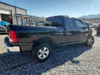 Trzecie zdjęcie samochodu z tyłu: 2019 RAM 1500 CLASSIC TRADESMAN VIN:1C6RR7FT4KS547469 - miniatura