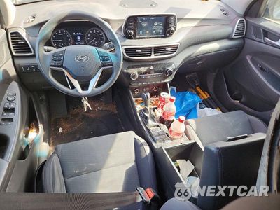 Zdjęcie 8 z 13 samochodu: 2019 HYUNDAI TUCSON VALUE VIN:KM8J3CA47KU863318 - miniatura
