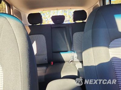 Zdjęcie 10 z 13 samochodu: 2019 HYUNDAI KONA SE VIN:KM8K1CAA5KU334840 - miniatura