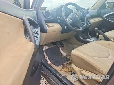 Zdjęcie 8 z 13 samochodu: 2012 TOYOTA RAV4 BASE VIN:JTMBF4DV5C5056138 - miniatura