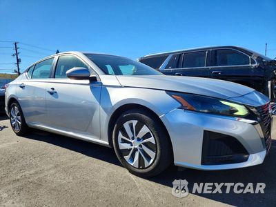 Czwarte zdjęcie samochodu z boku: 2023 NISSAN ALTIMA S VIN:1N4BL4BV0PN341739 - miniatura