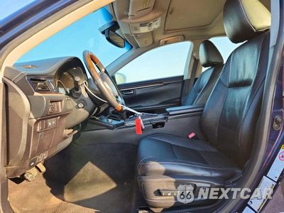 Zdjęcie 7 z 12 samochodu: 2015 LEXUS ES 350 VIN:JTHBK1GG1F2168351 - miniatura