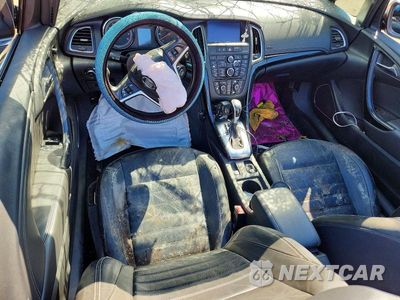 Zdjęcie 8 z 12 samochodu: 2016 BUICK CASCADA PREMIUM VIN:W04WT3N51GG102586 - miniatura