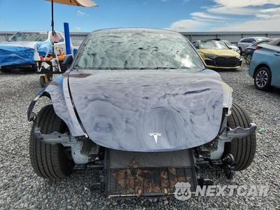 Piąte zdjęcie samochodu w środku: 2023 TESLA MODEL 3 VIN:5YJ3E1EA7PF674731 - miniatura