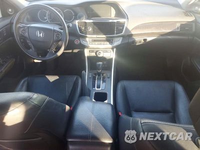 Zdjęcie 8 z 12 samochodu: 2014 HONDA ACCORD TOURING VIN:1HGCR3F94EA015906 - miniatura