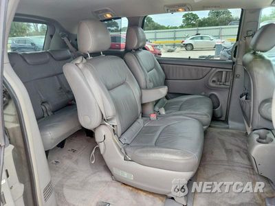 Zdjęcie 11 z 13 samochodu: 2005 TOYOTA SIENNA XLE LIMITED 7 PASSENGER VIN:5TDZA22C05S273807 - miniatura