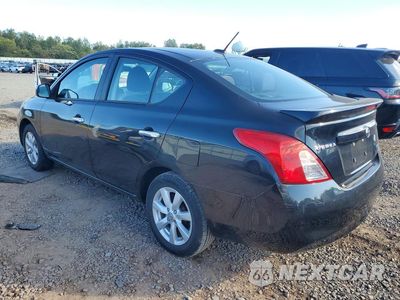 Drugie zdjęcie samochodu z przodu: 2013 NISSAN VERSA 1.6 S VIN:3N1CN7AP7DL831431 - miniatura