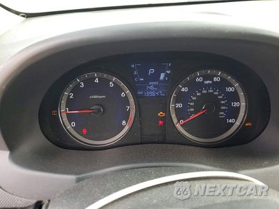 Zdjęcie 9 z 12 samochodu: 2014 HYUNDAI ACCENT GS VIN:KMHCT5AE9EU194728 - miniatura