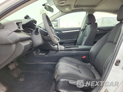 Zdjęcie 7 z 12 samochodu: 2016 HONDA CIVIC EX VIN:19XFC1F32GE006215 - miniatura