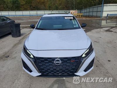 Piąte zdjęcie samochodu w środku: 2025 NISSAN ALTIMA SR VIN:1N4BL4CWXSN333986 - miniatura