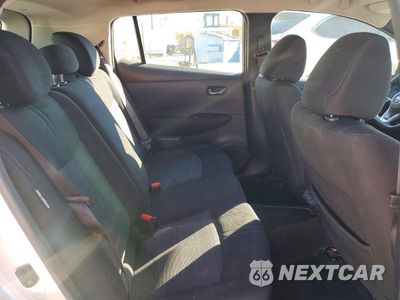 Zdjęcie 10 z 12 samochodu: 2021 NISSAN LEAF SV VIN:1N4AZ1CV7MC555996 - miniatura