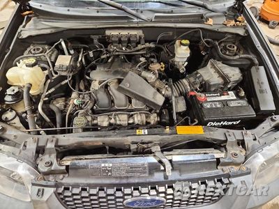 Zdjęcie 11 z 13 samochodu: 2005 FORD ESCAPE XLT VIN:1FMCU93155KC22647 - miniatura