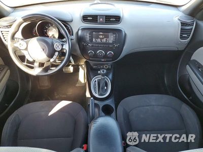 Zdjęcie 8 z 12 samochodu: 2018 KIA SOUL BASE VIN:KNDJN2A20J7899338 - miniatura