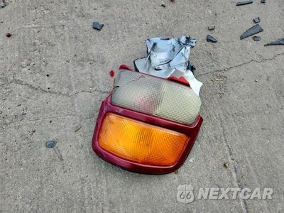 Zdjęcie 13 z 14 samochodu: 2003 GMC YUKON VIN:1GKEK13Z83J194330 - miniatura