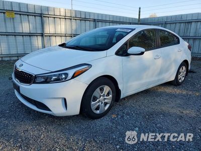 2018 KIA FORTE LX 3KPFK4A71JE205472 - główne zdjęcie licytacji z USA - miniatura