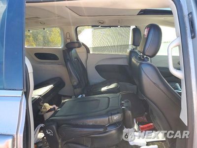 Zdjęcie 11 z 13 samochodu: 2020 CHRYSLER PACIFICA LIMITED VIN:2C4RC1GG8LR290182 - miniatura