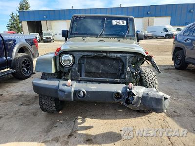 Piąte zdjęcie samochodu w środku: 2015 JEEP WRANGLER UNLIMITED SAHARA VIN:1C4BJWEG3FL743774 - miniatura