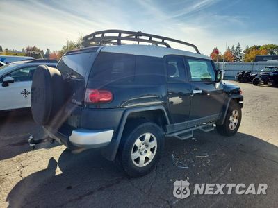 Trzecie zdjęcie samochodu z tyłu: 2007 TOYOTA FJ CRUISER BASE VIN:JTEBU11F570022362 - miniatura