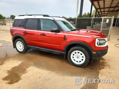 Czwarte zdjęcie samochodu z boku: 2023 FORD BRONCO SPORT HERITAGE VIN:3FMCR9G63PRD04771 - miniatura