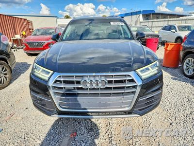 Piąte zdjęcie samochodu w środku: 2019 AUDI Q5 PREMIUM PLUS VIN:WA1BNAFY9K2096046 - miniatura