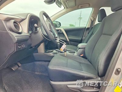 Zdjęcie 7 z 14 samochodu: 2017 TOYOTA RAV4 LE VIN:2T3ZFREV0HW393262 - miniatura