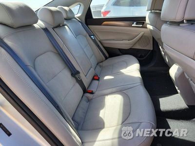 Zdjęcie 10 z 12 samochodu: 2015 HYUNDAI SONATA SPORT VIN:5NPE34AF6FH173931 - miniatura