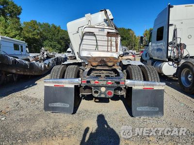 Zdjęcie 6 z 12 samochodu: 2005 FREIGHTLINER CST120 SEMI TRUCK VIN:1FUJBBCK95LU18076 - miniatura