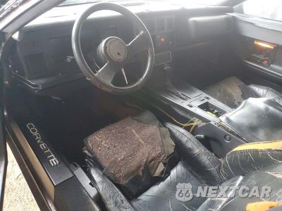 Zdjęcie 8 z 12 samochodu: 1988 CHEVROLET CORVETTE VIN:1G1YY2188J5103482 - miniatura