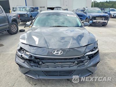 Piąte zdjęcie samochodu w środku: 2024 HYUNDAI ELANTRA SEL VIN:KMHLM4DG5RU756358 - miniatura