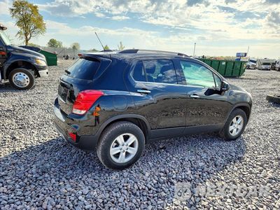 Trzecie zdjęcie samochodu z tyłu: 2019 CHEVROLET TRAX 1LT VIN:3GNCJPSB5KL260764 - miniatura