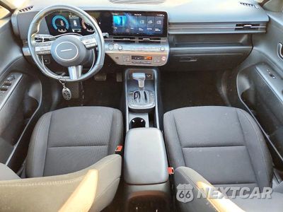 Zdjęcie 8 z 13 samochodu: 2025 HYUNDAI KONA SEL VIN:KM8HB3AB6SU250607 - miniatura