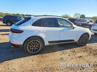 Trzecie zdjęcie samochodu z tyłu: 2015 PORSCHE MACAN S VIN:WP1AB2A54FLB57699 - miniatura
