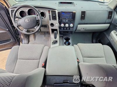 Zdjęcie 8 z 12 samochodu: 2007 TOYOTA TUNDRA SR5 VIN:5TFRV54107X024583 - miniatura