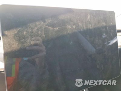 Zdjęcie 9 z 12 samochodu: 2020 TESLA MODEL 3 VIN:5YJ3E1EC3LF586996 - miniatura